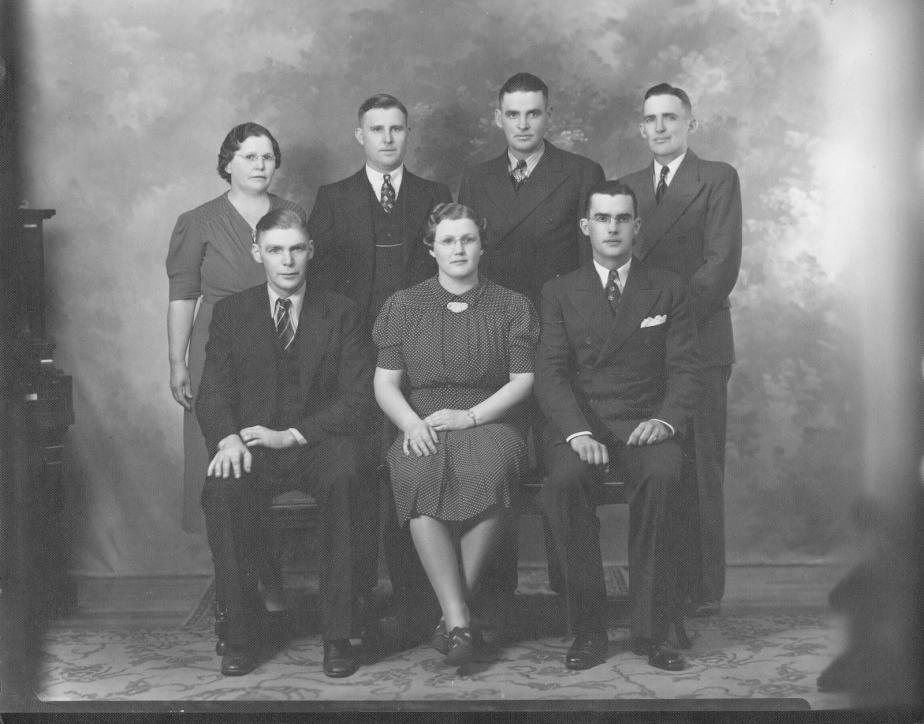 My Maternal Grandfather and his Sisters and Brothers